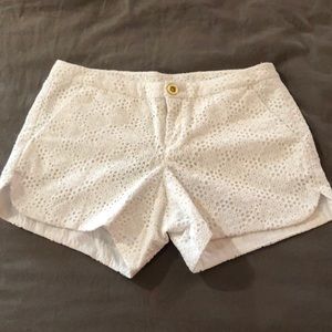 Lilly Pulitzer White eyelet shorts size 00.